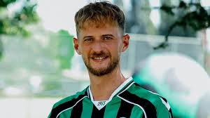 Berk İsmail Ünsal Sakaryaspor'a Geri Döndü: Yeşil-Siyahlılarda Yeni Dönem Başlıyor